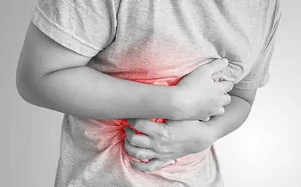 علائم مشکلات معده + علت و درمان و راههای پیشگیری از آن