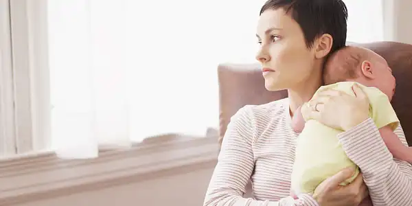 عوارض افسردگی بعد از زایمان + تشخیص و راههای پیشگیری و درمان آن