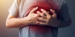 عوارض درد قلب + تشخیص و راههای پیشگیری و درمان آن
