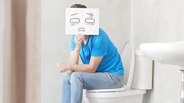 عوارض درد هنگام مدفوع + تشخیص و راههای پیشگیری و درمان آن