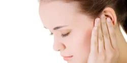 عوارض پارگی پرده گوش + تشخیص و راههای پیشگیری و درمان آن